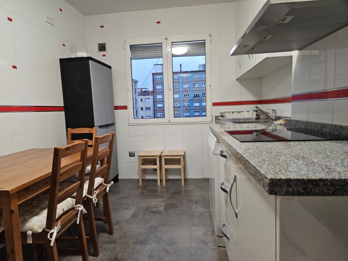 Апартаменты 1A110 Apartamento Moderno Хихон Экстерьер фото
